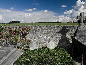 Кладбище в Овер-сюр-Уаз